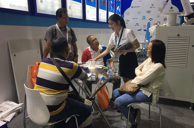 進擊上海包裝展，展現(xiàn)雷茨節(jié)能風(fēng)機之美